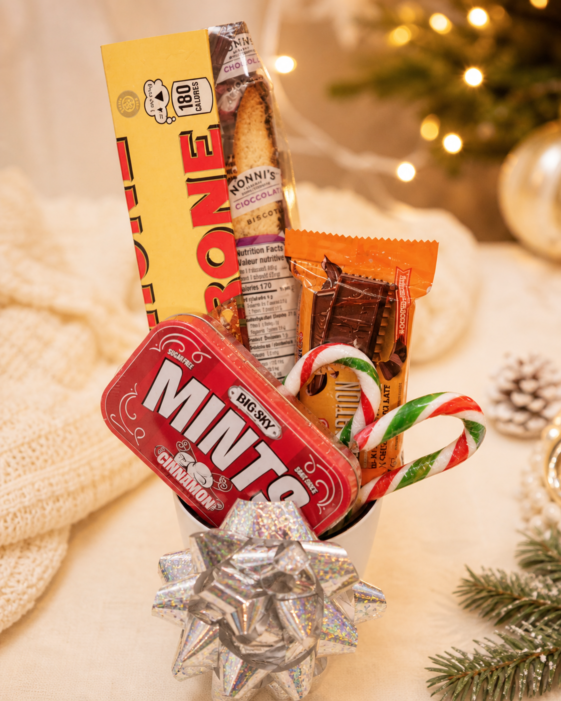 Holiday mini cup gift